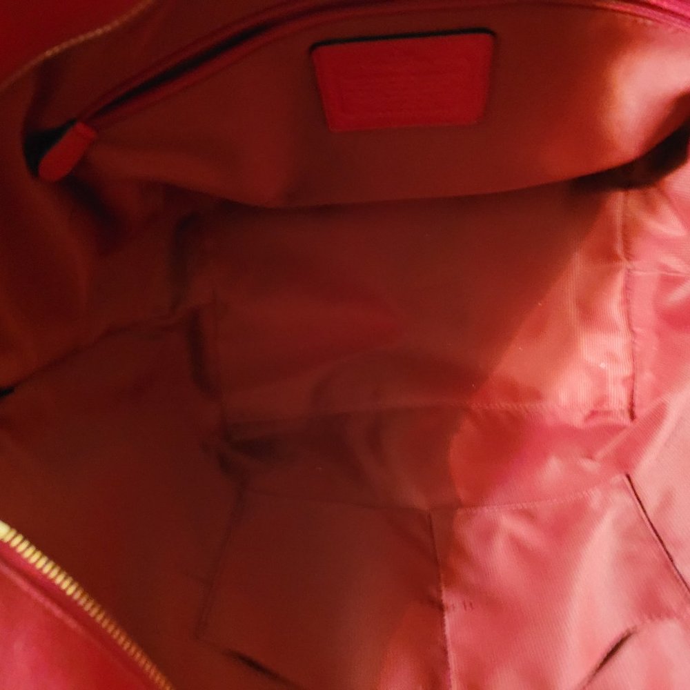 Coach Tote - Picture 5 of 6